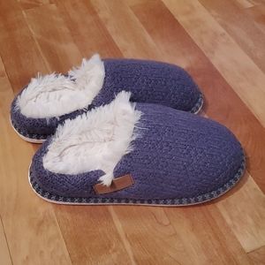 Cozy slippers by Gaahuu size S 5/6